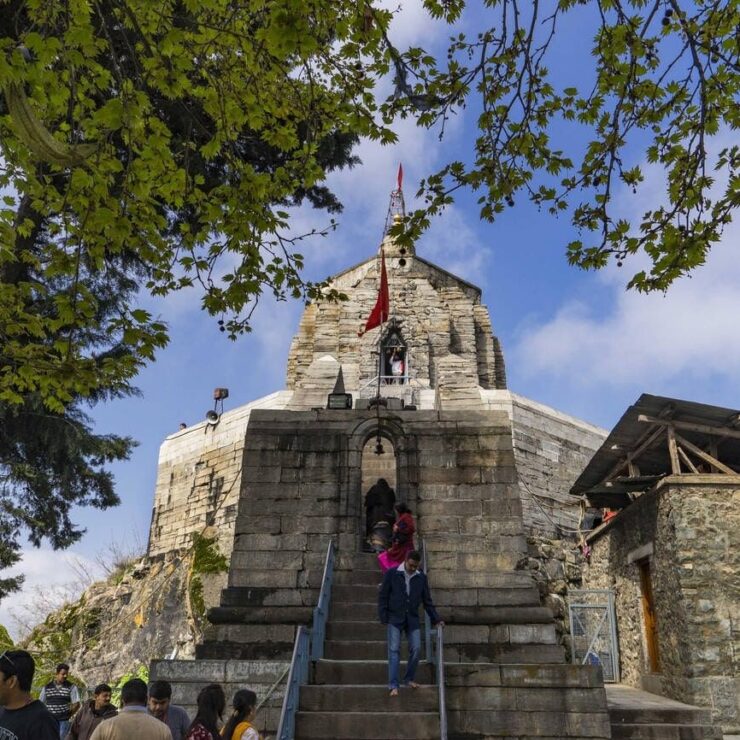 Shri Shankaracharya Temple or Jyeshteshwara Temple in Srinagar, Jammu & Kashmir