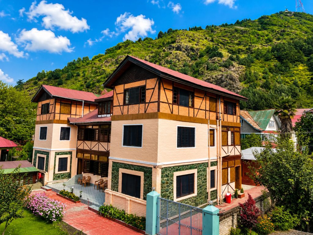 Lakshmi Guest House Hotel Front